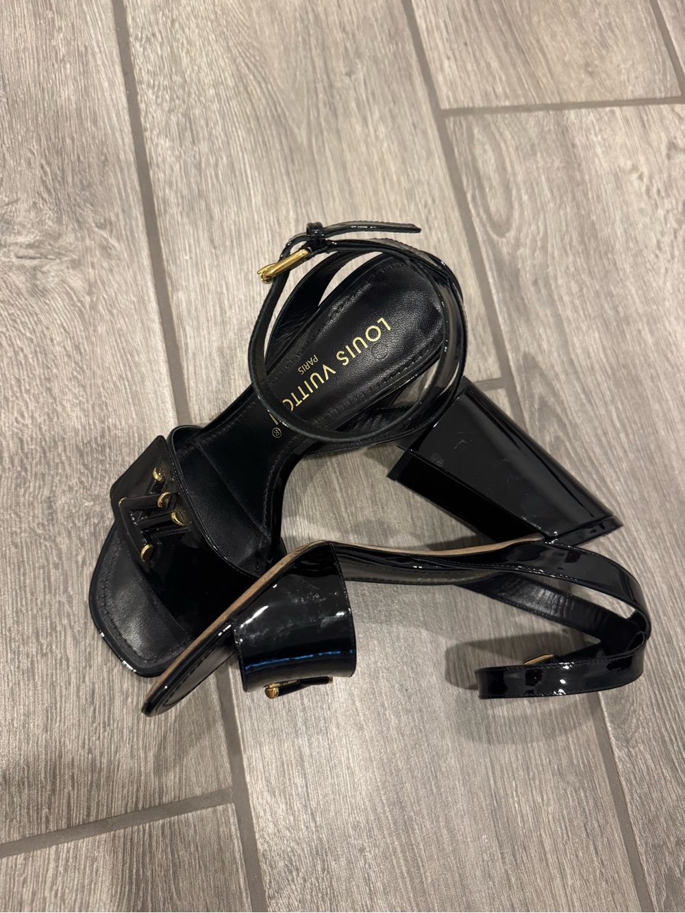 Louis Vuitton Shake Patent Leather Sandal - Picture 2 of 11